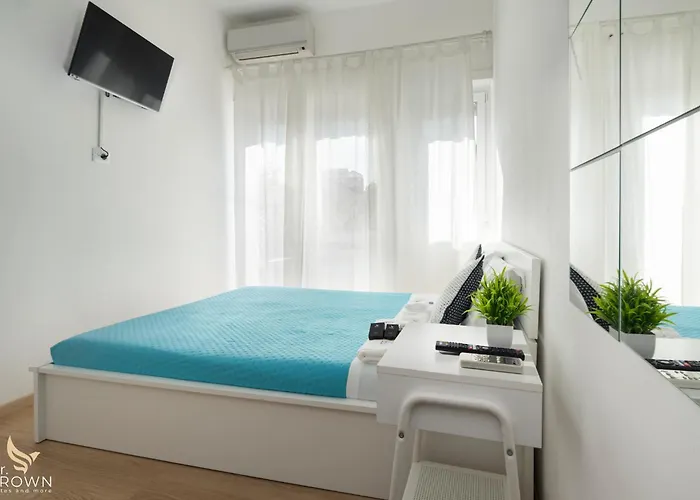 Mr Brown Aurelia Con Piscina Apartment Rom