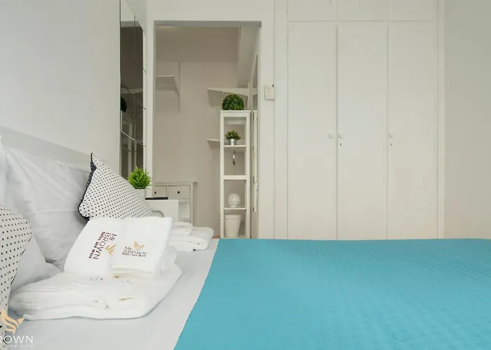 Mr Brown Aurelia Con Piscina Apartment